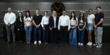 Envía UAT segunda generación de alumnos al programa intercultural de Disney