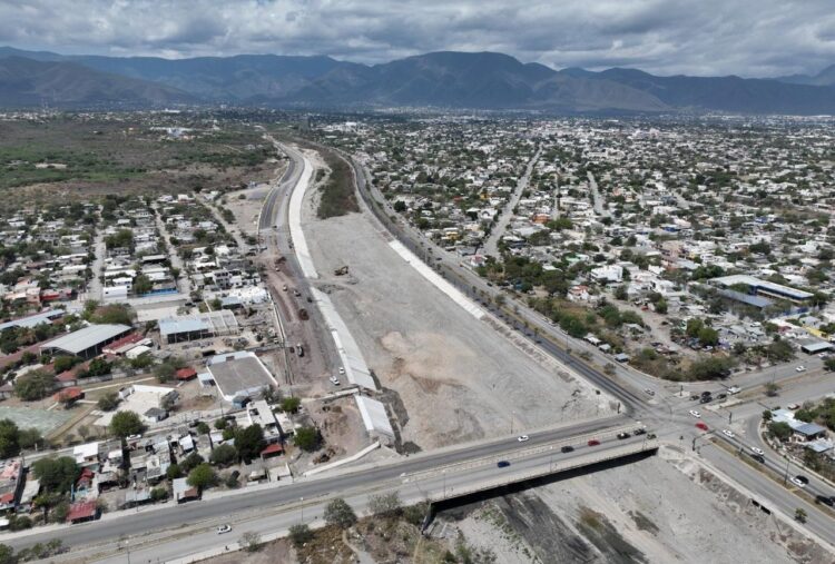 *Avanza Gobierno de Tamaulipas en obras estratégicas de movilidad para la capital*