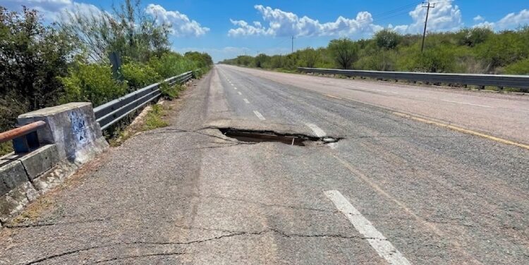 Crece el peligro en la carretera del tramos Soto la Marina-La Pesca