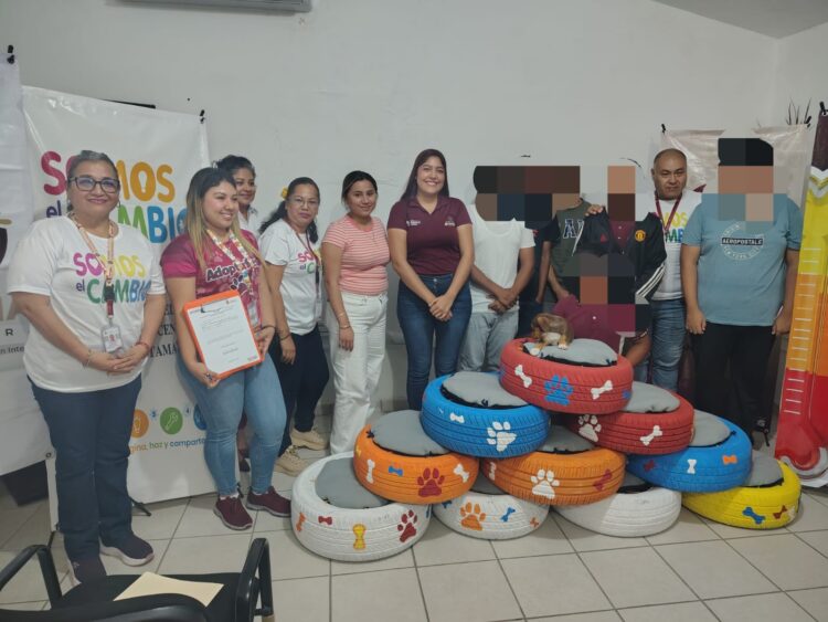 Adolescentes en conflicto con la Ley Penal elaboran y donan camas para mascotas con material reciclado