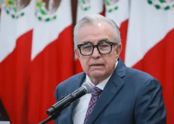 Rubén Rocha pide licencia como gobernador de Sinaloa; rechaza acusaciones de EU