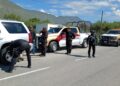 Guardia Estatal auxilia a conductor tras quedar varado por falla mecánica en carretera Victoria–Tula