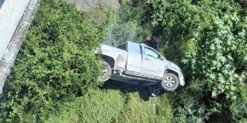 Guardia Estatal auxilia a conductor tras accidente en la carretera Victoria-Matamoros