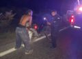 Ciclista extranjero rumbo a Brasil recibe apoyo de la Guardia Estatal en Tamaulipas