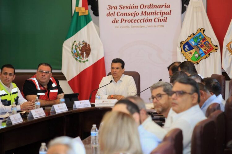 Preside alcalde Lalo Gattás Consejo de Protección Civil para reforzar estrategias por intensas lluvias.