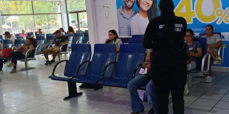 Con operativos Ruta y Colonia Segura, la Guardia Estatal de Género fortalece prevención en El Mante