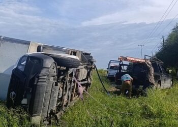 Volcadura en la Carretera Victoria–Monterrey deja saldo blanco