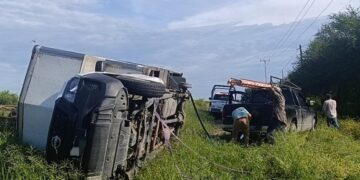 Volcadura en la Carretera Victoria–Monterrey deja saldo blanco