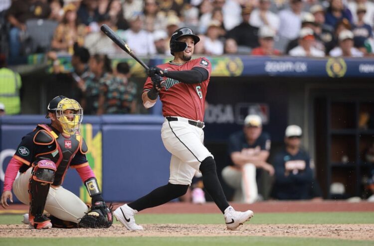 ¡Remontada de película! Diamondbacks vencen a Padres con grand slam y dividen la Mexico City Series