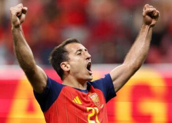 Mikel Oyarzabal responde con goles y lidera la reacción de España ante Arabia Saudita en el Mundial