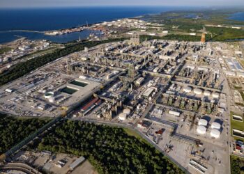 Refinería Dos Bocas registra nueva baja en operación y reduce procesamiento de crudo durante mayo