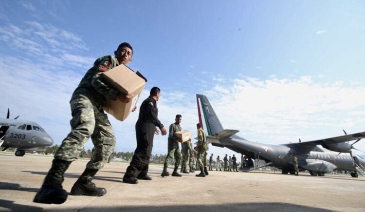 México envía apoyo humanitario a Venezuela con médicos, rescatistas y personal militar especializado