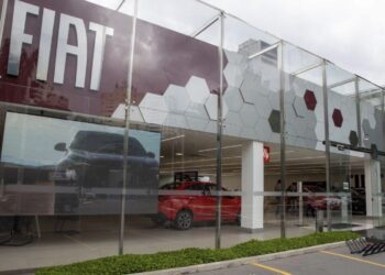 Industria automotriz cambia de rumbo: tecnología, liderazgo y talento femenino marcan el futuro