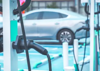 Querétaro acelera en autos verdes y se coloca entre los líderes nacionales en ventas híbridas y eléctricas