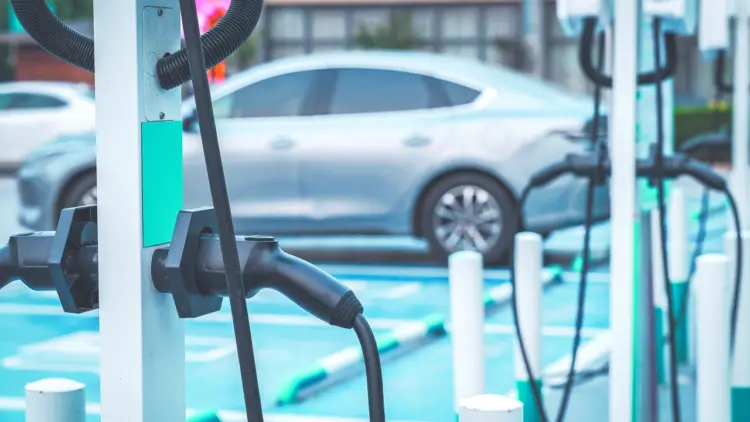 Querétaro acelera en autos verdes y se coloca entre los líderes nacionales en ventas híbridas y eléctricas
