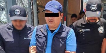 Empleado de Aduanas es entregado en Matamoros tras ser ubicado en Texas