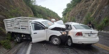 Accidente múltiple en la Federal 85 deja un muerto y 10 lesionados; mantienen cierre parcial de circulación