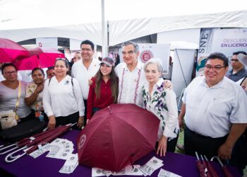Participa congreso en brigada “transformando familias” en Antiguo Morelos
