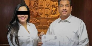 Exfuncionaria de Cabeza de Vaca enfrenta prisión preventiva por despensas millonarias