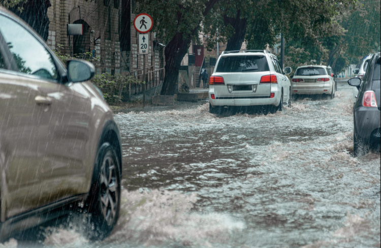 Lluvias, fútbol y tráfico ponen a prueba la movilidad  en las ciudades más importantes de México