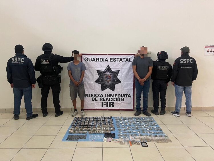 Operativo conjunto en Reynosa deja dos detenidos y asegura droga, radios y dinero en efectivo