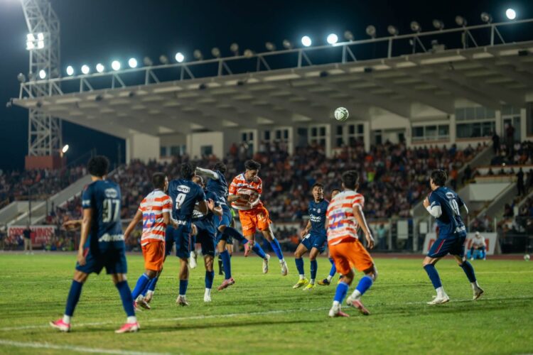 ¡Correcaminos le planta cara a Chivas ante un Marte R. Gómez repleto!