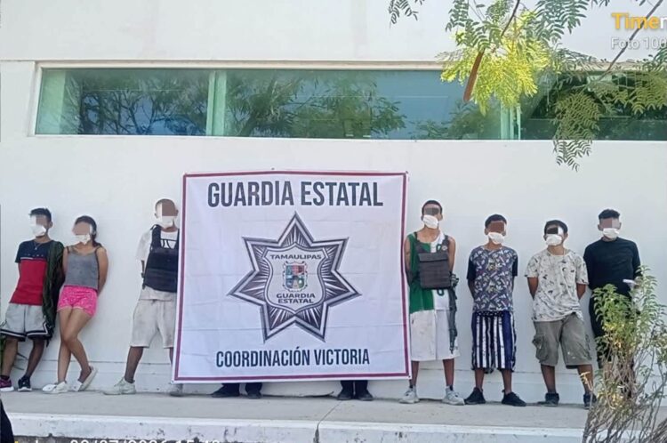 Detienen a siete personas en Ciudad Victoria tras presunto allanamiento; aseguran droga y equipo táctico